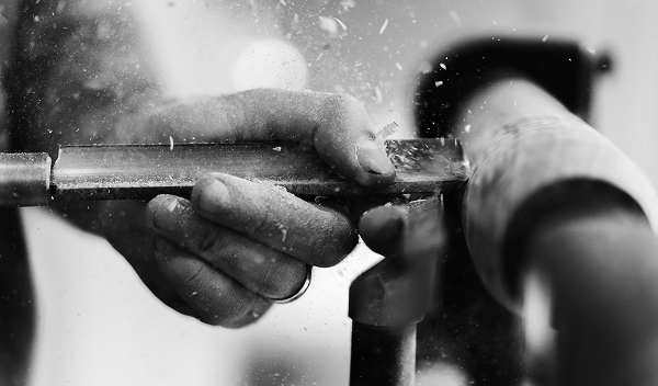 Tradición artesanal y tecnología para transformar cada espacio en un proyecto único.